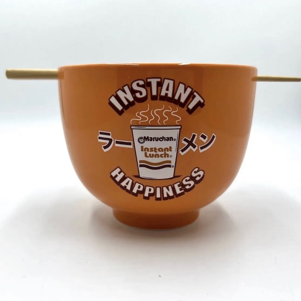 Maruchan Ramen Noodle Bowl W Chopsticks "Instant Happiness"...New In Box